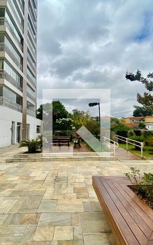 Apartamento à venda com 98m², 3 quartos e 2 vagas Apartamento à venda com 98m², 3 quartos e 2 vagasÁrea comum