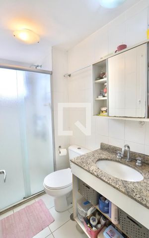 Apartamento à venda com 98m², 3 quartos e 2 vagas Apartamento à venda com 98m², 3 quartos e 2 vagasBanheiro do Quarto 1