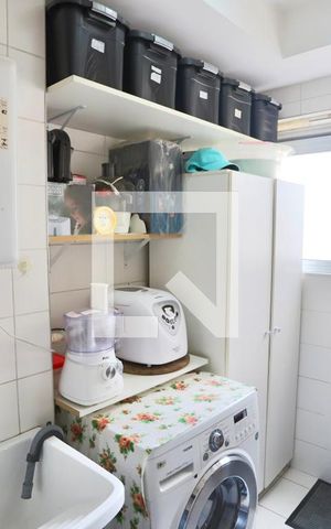 Apartamento à venda com 98m², 3 quartos e 2 vagas Apartamento à venda com 98m², 3 quartos e 2 vagasLavanderia