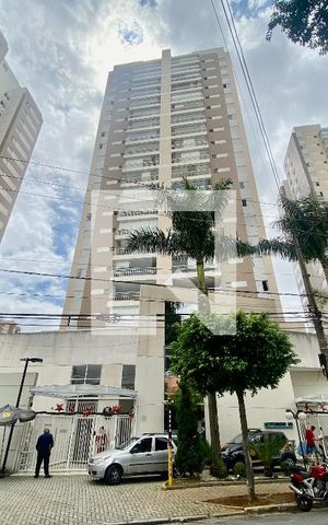 Apartamento à venda com 98m², 3 quartos e 2 vagas Apartamento à venda com 98m², 3 quartos e 2 vagasFachada