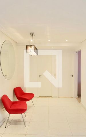 Apartamento à venda com 98m², 3 quartos e 2 vagas Apartamento à venda com 98m², 3 quartos e 2 vagasSala de Jantar