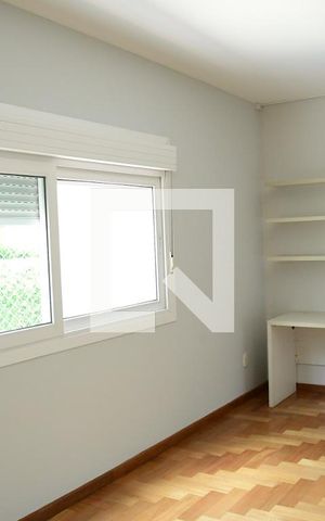 Casa de condomínio para alugar com 582m², 4 quartos e 4 vagasSuíte 2 