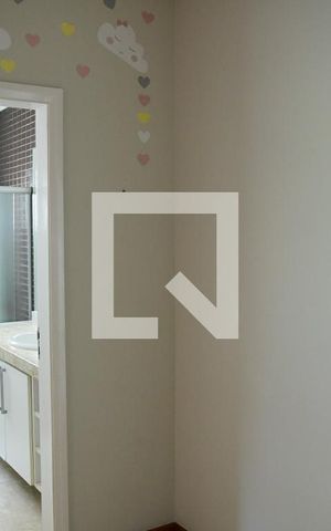 Casa de condomínio para alugar com 582m², 4 quartos e 4 vagasSuíte 1 