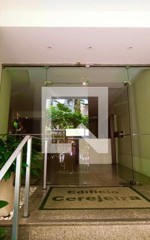 Apartamento à venda com 156m², 3 quartos e 1 vaga Apartamento à venda com 156m², 3 quartos e 1 vagaFachada