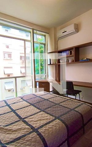 Apartamento à venda com 156m², 3 quartos e 1 vaga Apartamento à venda com 156m², 3 quartos e 1 vagaQuarto 1