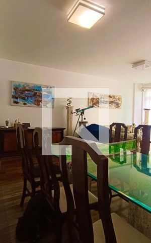 Apartamento à venda com 156m², 3 quartos e 1 vaga Apartamento à venda com 156m², 3 quartos e 1 vagaSala