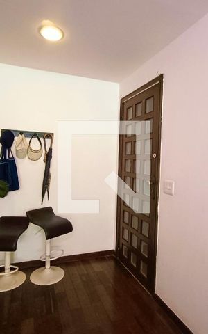Apartamento à venda com 156m², 3 quartos e 1 vaga Apartamento à venda com 156m², 3 quartos e 1 vagaSala