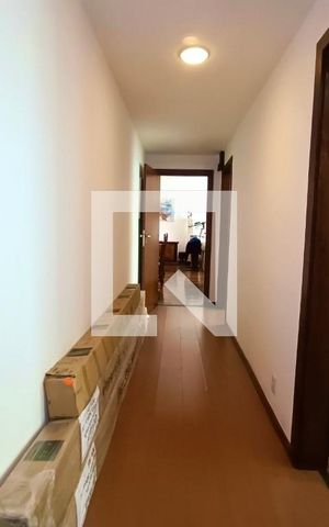 Apartamento à venda com 156m², 3 quartos e 1 vaga Apartamento à venda com 156m², 3 quartos e 1 vagaCorredor