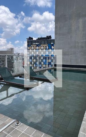 Studio à venda com 29m², 1 quarto e sem vagaPiscina
