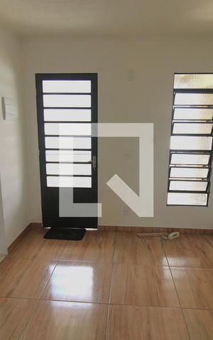 Apartamento para alugar com 46m², 2 quartos e sem vagaSala