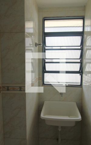 Apartamento para alugar com 46m², 2 quartos e sem vagaÁrea de Serviço