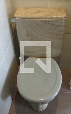 Apartamento à venda com 60m², 3 quartos e 1 vagaBanheiro - Privada