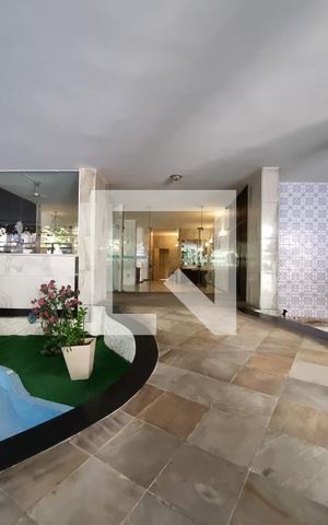 Apartamento à venda com 133m², 3 quartos e 1 vaga Apartamento à venda com 133m², 3 quartos e 1 vagaHall