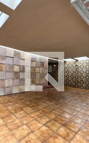Casa à venda com 198m², 4 quartos e 3 vagas Casa à venda com 198m², 4 quartos e 3 vagasGaragem