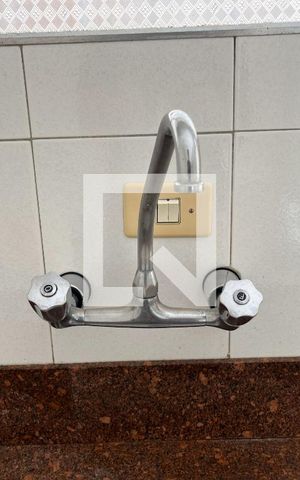 Casa à venda com 198m², 4 quartos e 3 vagas Casa à venda com 198m², 4 quartos e 3 vagasCozinha