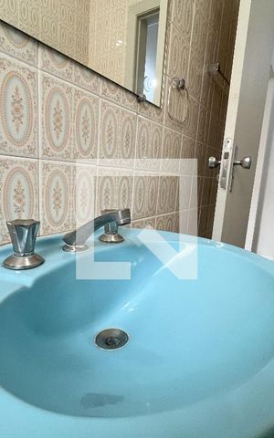 Casa à venda com 198m², 4 quartos e 3 vagas Casa à venda com 198m², 4 quartos e 3 vagasBanheiro da Suíte