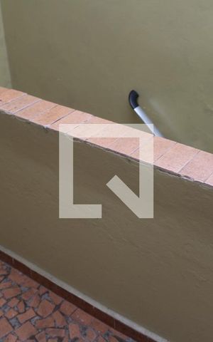Casa à venda com 93m², 3 quartos e 1 vagaÁrea de Serviço
