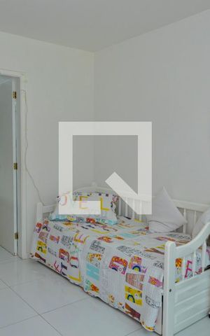 Casa de condomínio à venda com 380m², 4 quartos e 3 vagas Casa de condomínio à venda com 380m², 4 quartos e 3 vagasSuite 2