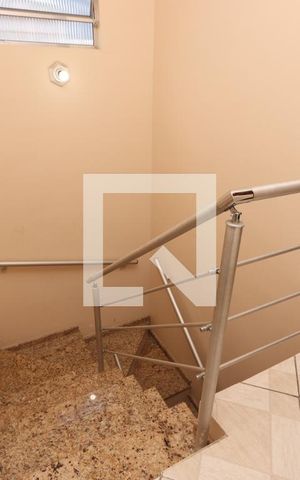Casa para alugar com 230m², 3 quartos e 2 vagasHall