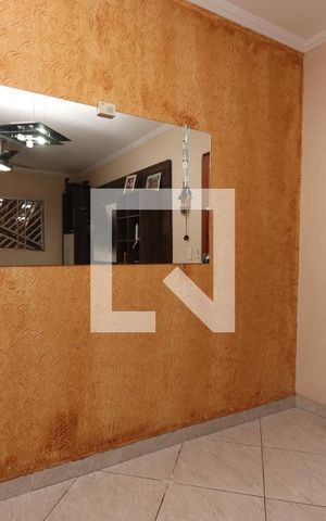 Casa para alugar com 230m², 3 quartos e 2 vagasSala