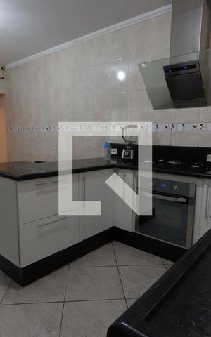 Casa para alugar com 230m², 3 quartos e 2 vagasCozinha