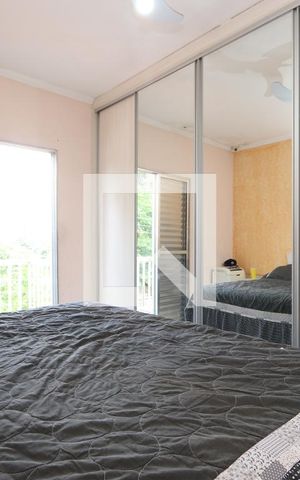 Casa para alugar com 230m², 3 quartos e 2 vagasSuíte