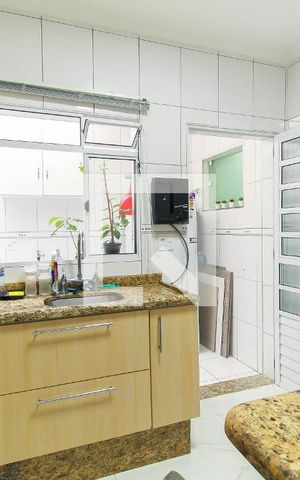 Casa de condomínio à venda com 210m², 3 quartos e 2 vagas Casa de condomínio à venda com 210m², 3 quartos e 2 vagasCozinha