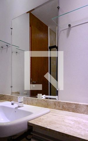 Apartamento para alugar com 70m², 3 quartos e 1 vaga Apartamento para alugar com 70m², 3 quartos e 1 vagaBanheiro Social