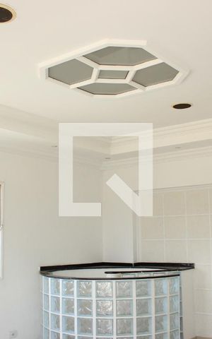 Apartamento à venda com 200m², 4 quartos e 2 vagasSala 2 piso superior