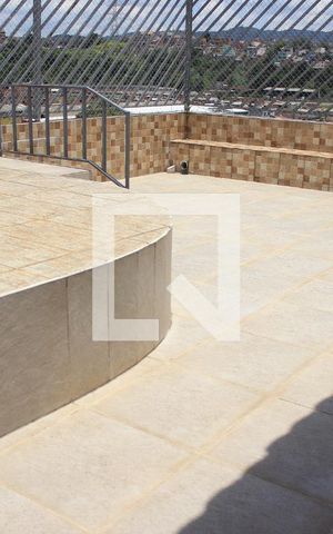 Apartamento à venda com 200m², 4 quartos e 2 vagasTerraço com Churrasqueira e hidromessagem