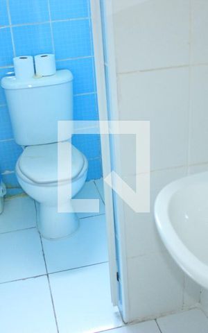 Apartamento à venda com 200m², 4 quartos e 2 vagasBanheiros do Salão de festas