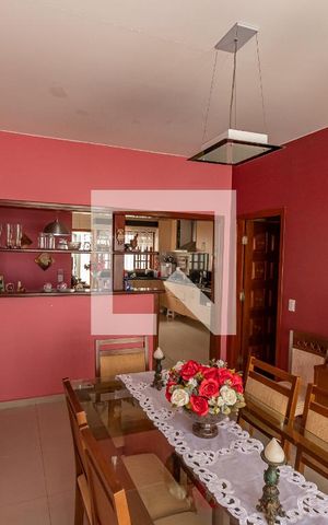 Casa à venda com 200m², 3 quartos e 4 vagasSala de Jantar