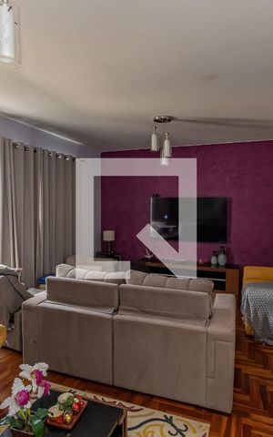 Casa à venda com 200m², 3 quartos e 4 vagasSala de Estar/TV