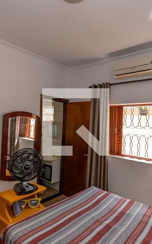Casa para alugar com 170m², 3 quartos e 2 vagas Casa para alugar com 170m², 3 quartos e 2 vagasSuite