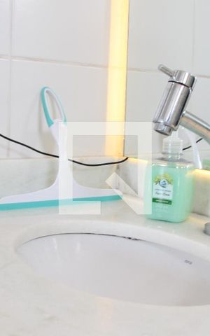 Apartamento à venda com 60m², 2 quartos e 1 vagaBanheiro social 
