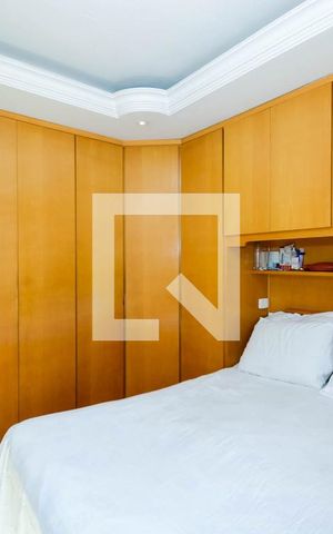 Casa à venda com 255m², 3 quartos e 7 vagasQuarto 1 - Suíte