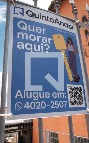 Casa à venda com 60m², 1 quarto e 1 vaga Casa à venda com 60m², 1 quarto e 1 vagaFachada