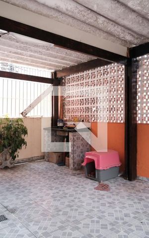 Casa à venda com 60m², 1 quarto e 1 vaga Casa à venda com 60m², 1 quarto e 1 vagaÁrea de Serviço