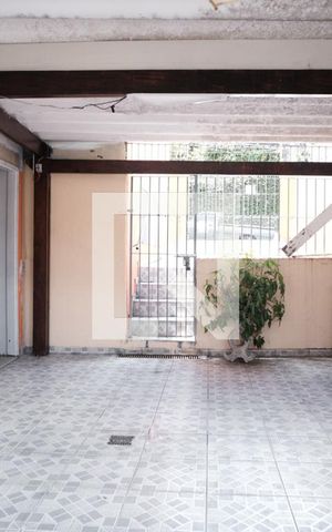 Casa à venda com 60m², 1 quarto e 1 vaga Casa à venda com 60m², 1 quarto e 1 vagaÁrea de Serviço