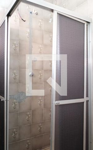 Casa à venda com 60m², 1 quarto e 1 vaga Casa à venda com 60m², 1 quarto e 1 vagaBanheiro