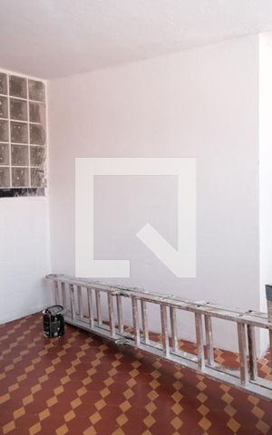 Casa à venda com 60m², 1 quarto e 1 vaga Casa à venda com 60m², 1 quarto e 1 vagaCozinha