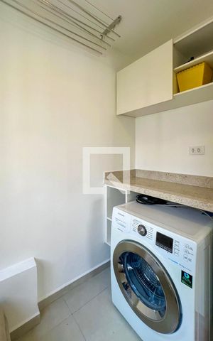 Apartamento à venda com 92m², 2 quartos e 1 vaga Apartamento à venda com 92m², 2 quartos e 1 vagaÁrea de Serviço