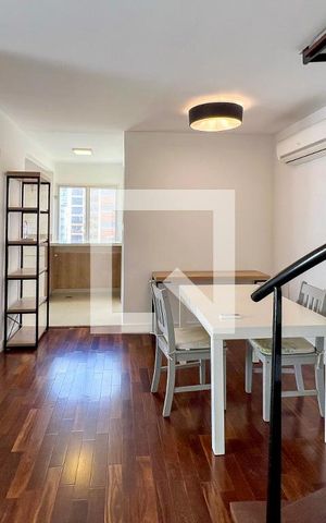 Apartamento à venda com 92m², 2 quartos e 1 vaga Apartamento à venda com 92m², 2 quartos e 1 vagaSala