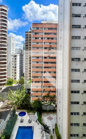 Apartamento à venda com 92m², 2 quartos e 1 vaga Apartamento à venda com 92m², 2 quartos e 1 vagaVista