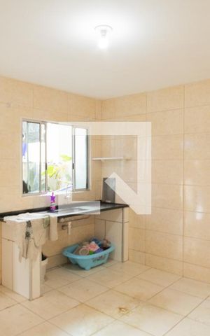Casa à venda com 278m², 9 quartos e 1 vaga Casa à venda com 278m², 9 quartos e 1 vagaCozinha - Casa 4