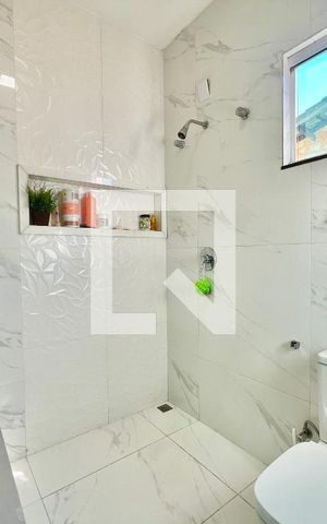 Casa à venda com 620m², 5 quartos e 10 vagas Casa à venda com 620m², 5 quartos e 10 vagasBanheiro
