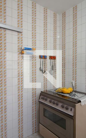 Apartamento à venda com 125m², 3 quartos e 2 vagasCozinha