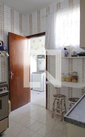 Apartamento à venda com 125m², 3 quartos e 2 vagasCozinha