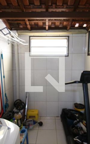 Apartamento à venda com 58m², 2 quartos e 1 vagaÁrea de Serviço
