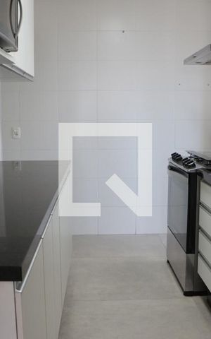 Apartamento para alugar com 94m², 3 quartos e 2 vagasCozinha